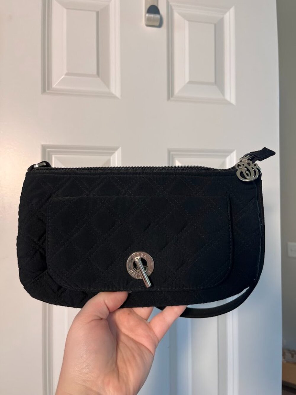 Vera Bradley Black Microfiber Shoulder Bag Turnlock Pocket Classic Travel Purse - Picture 3 of 9
